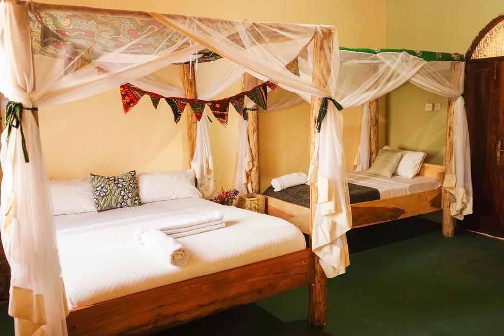 The Secret Garden Hotel Moshi Luaran gambar