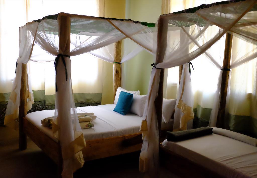 The Secret Garden Hotel Moshi Luaran gambar