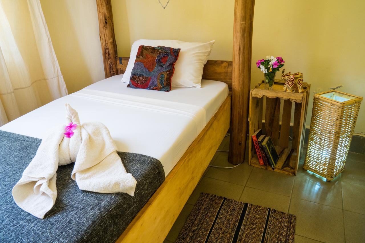 The Secret Garden Hotel Moshi Luaran gambar
