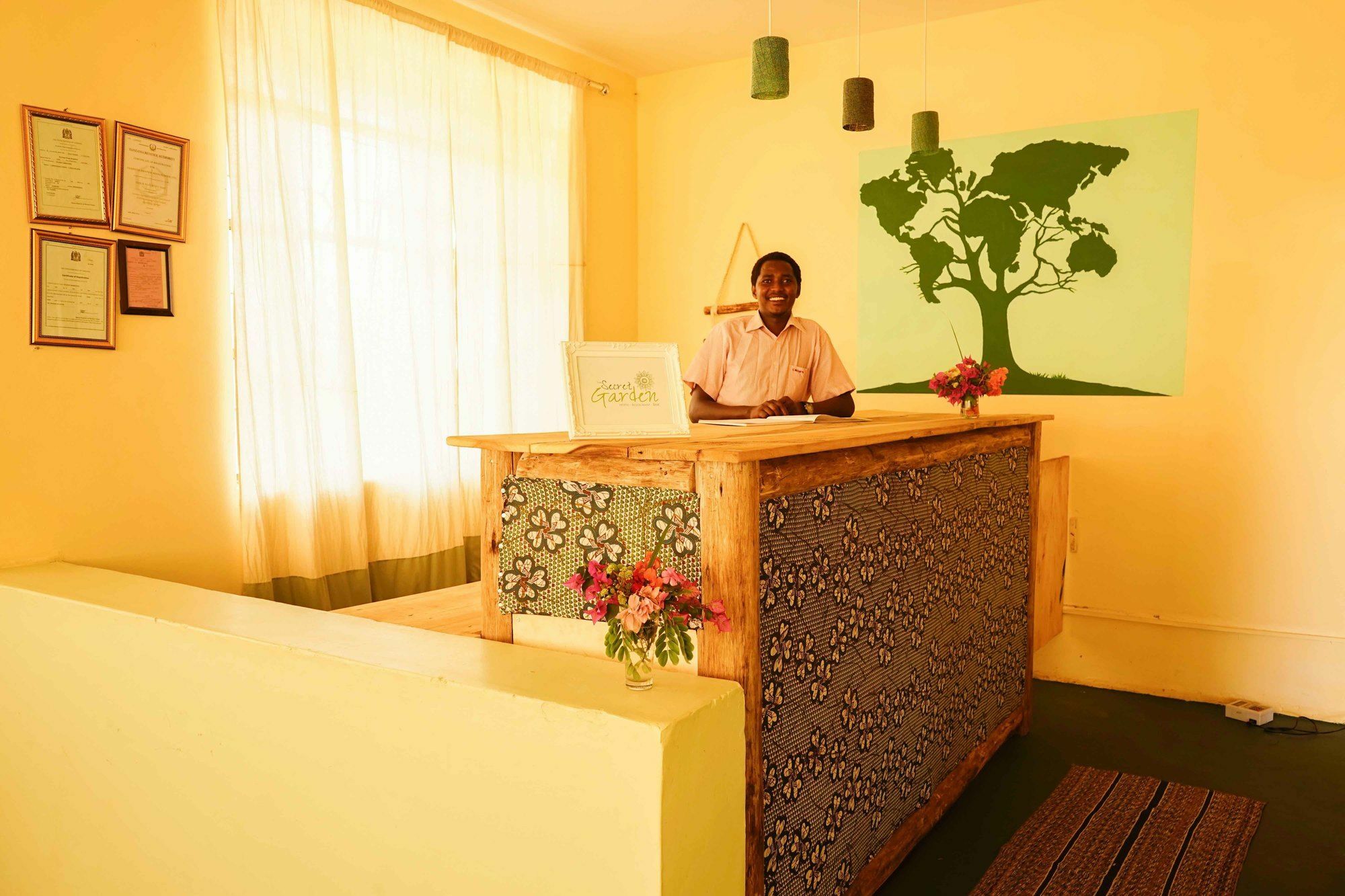 The Secret Garden Hotel Moshi Luaran gambar